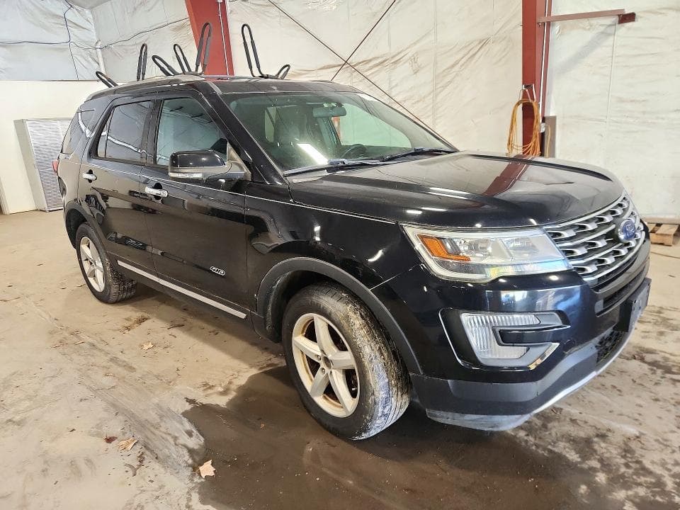 2017 FORD EXPLORER XLT 4