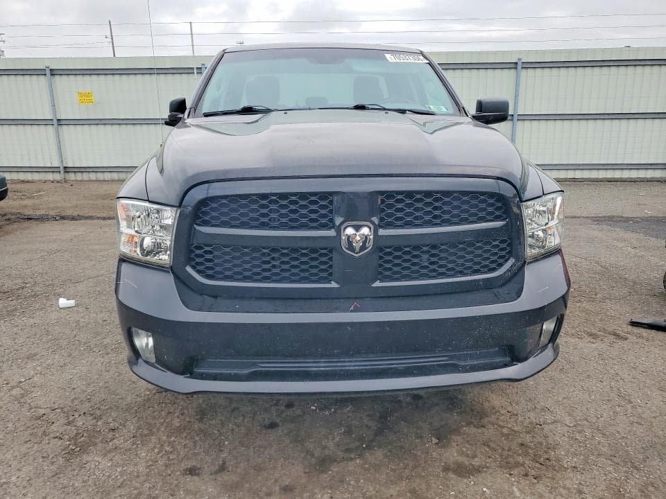 2018 RAM 1500 ST 5