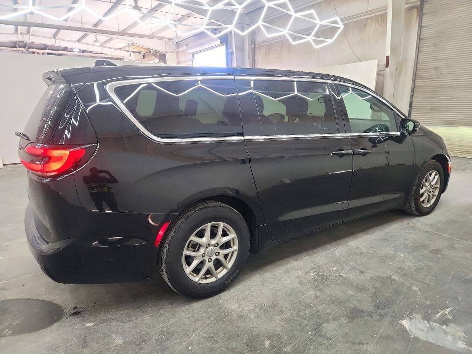 2025 CHRYSLER PACIFICA SELECT 3