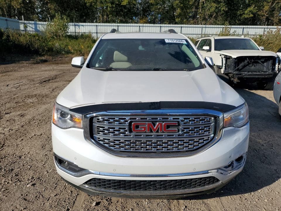 2017 GMC ACADIA DENALI 5
