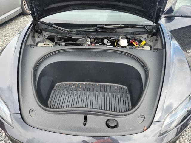 2024 TESLA MODEL 3 11