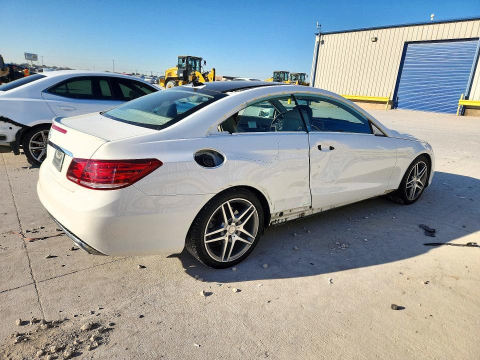 2017 MERCEDES-BENZ E 400 3