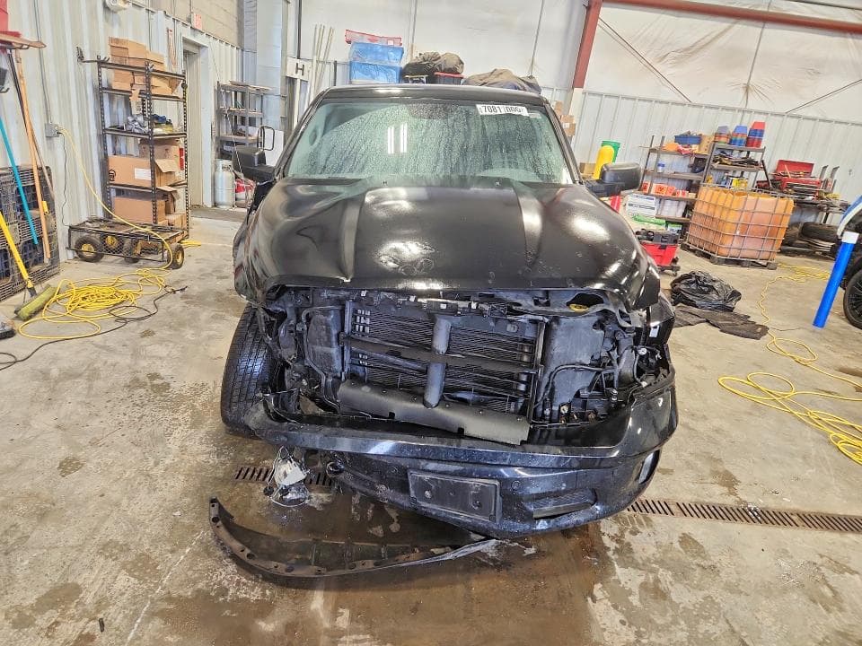 2019 RAM 1500 CLASSIC SLT 5