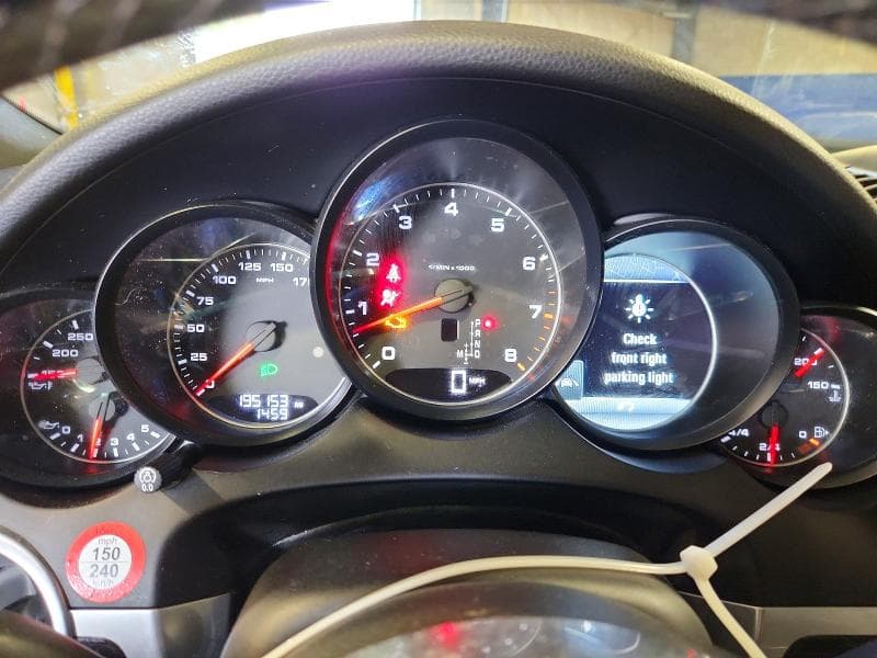 2018 PORSCHE CAYENNE 9