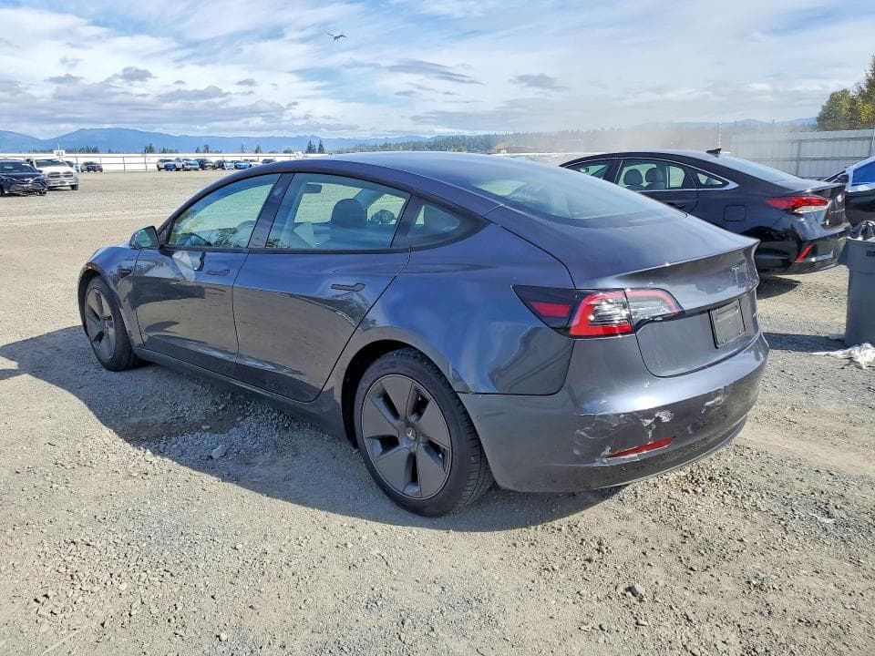 2021 TESLA MODEL 3 2