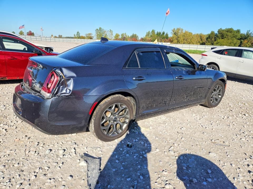 2017 CHRYSLER 300 S 3