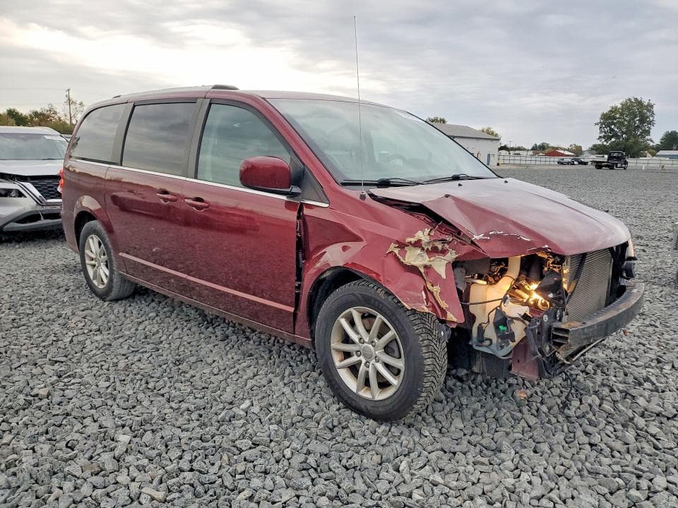 2018 DODGE GRAND CARAVAN SXT 4