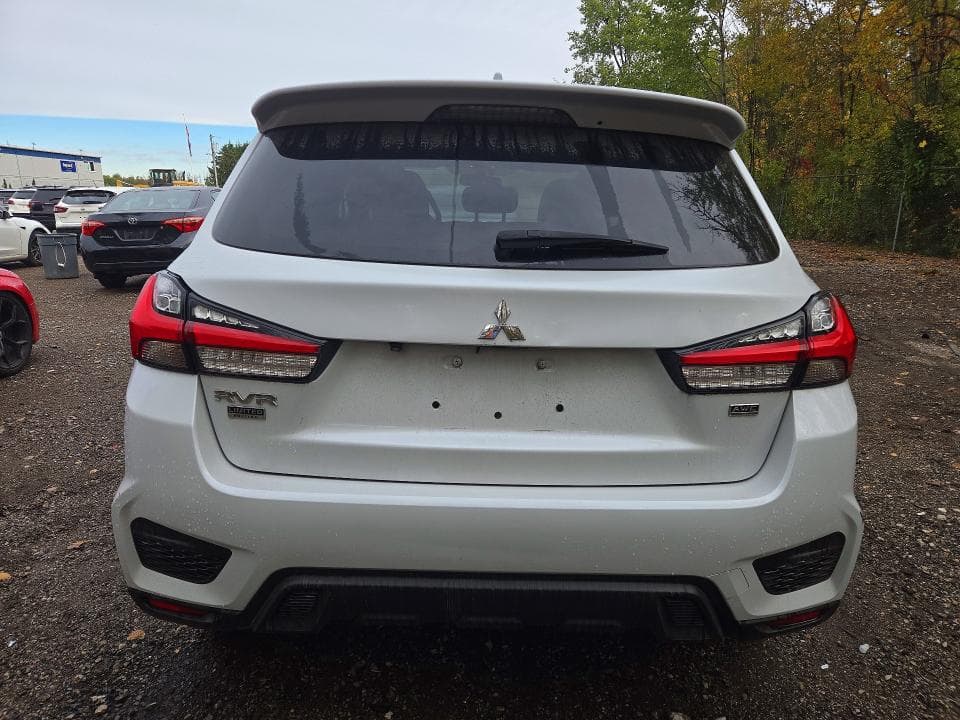 2023 MITSUBISHI RVR SE 6