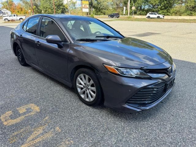 2019 TOYOTA CAMRY LE