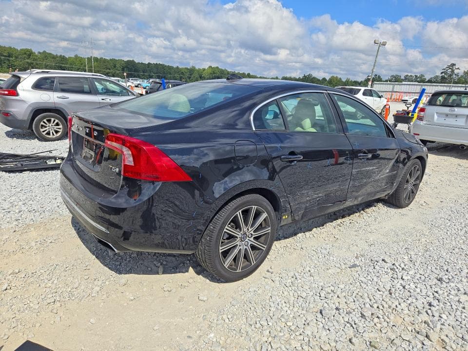 2017 VOLVO S60 PREMIER 3
