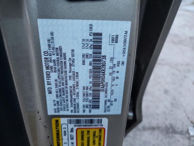 2019 FORD FUSION SE 12