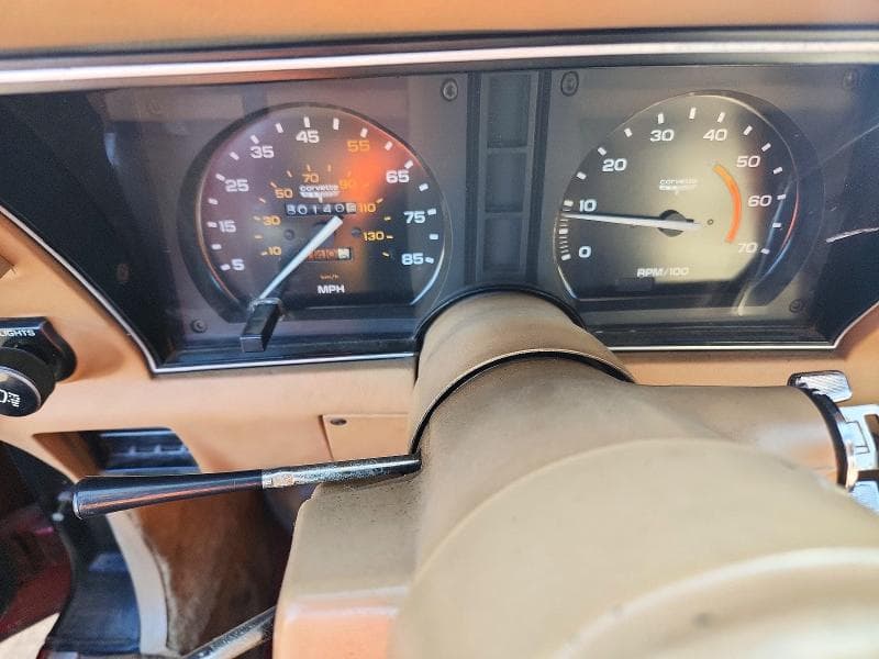 1981 CHEVROLET CORVETTE 9