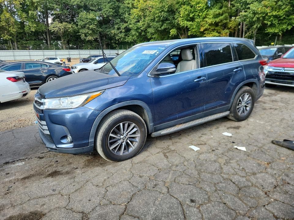 2019 TOYOTA HIGHLANDER XLE