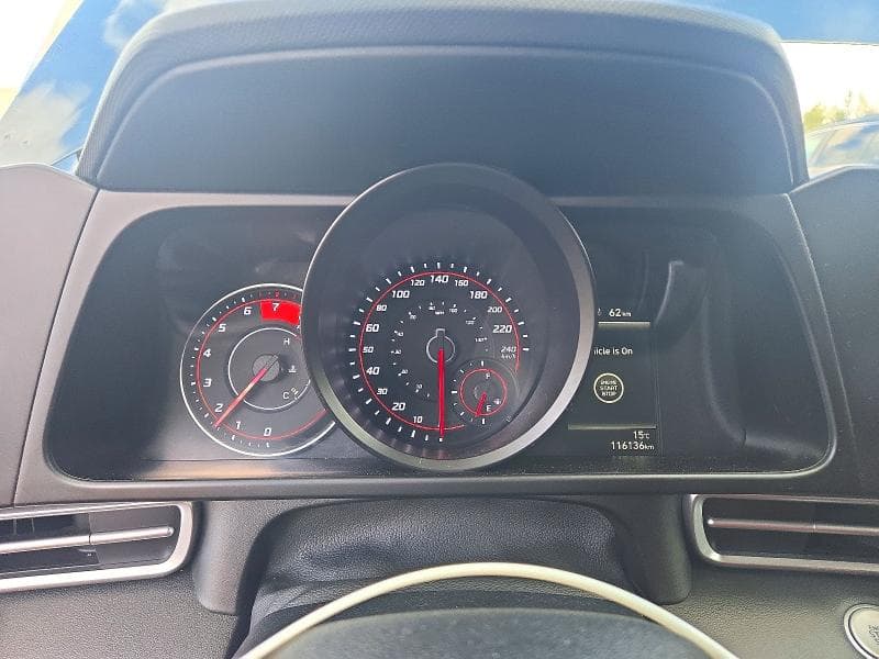 2022 HYUNDAI ELANTRA SEL 9