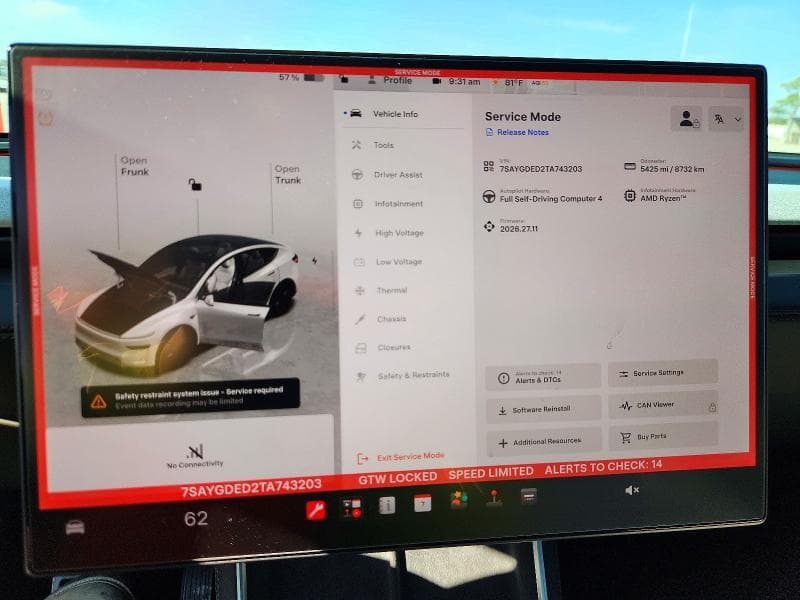 2026 TESLA MODEL Y 9