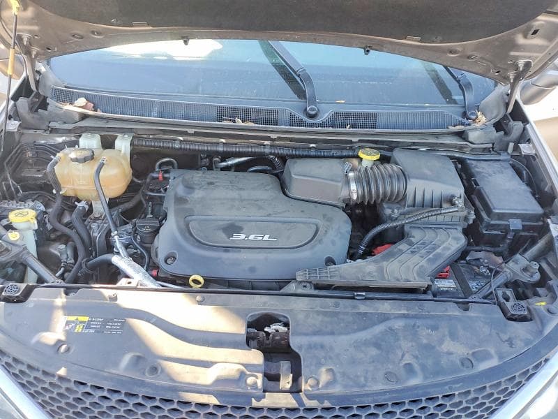 2017 CHRYSLER PACIFICA LIMITED 12