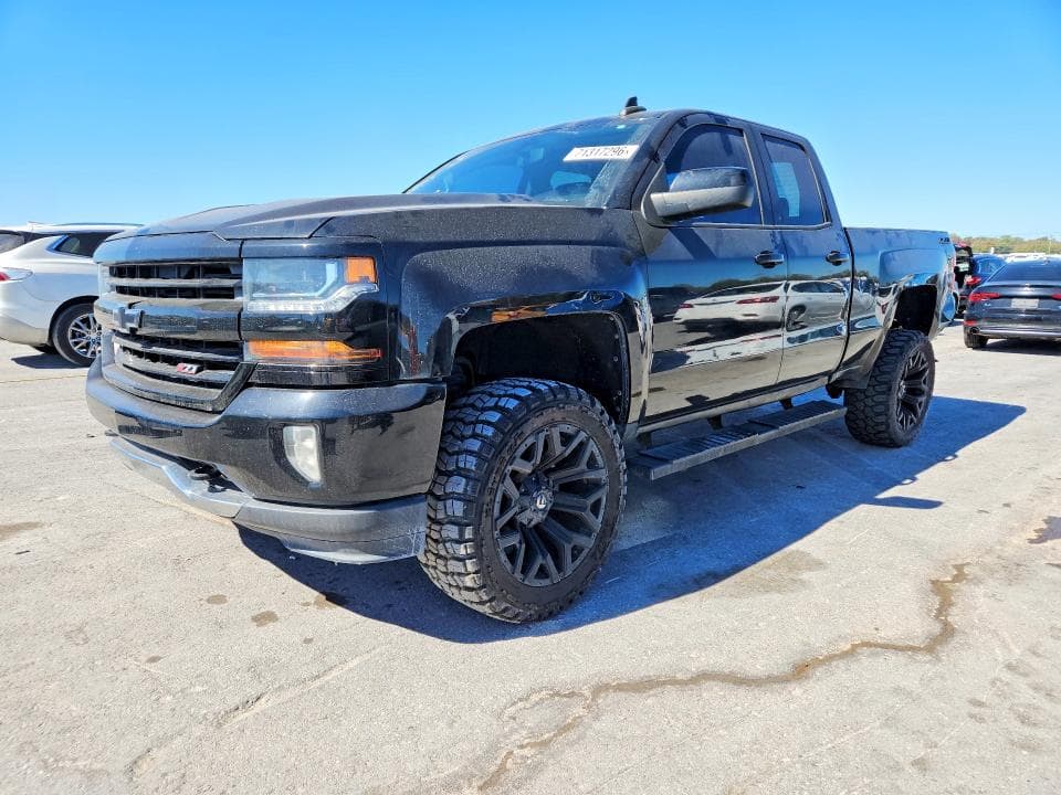 2017 CHEVROLET SILVERADO K1500 LT