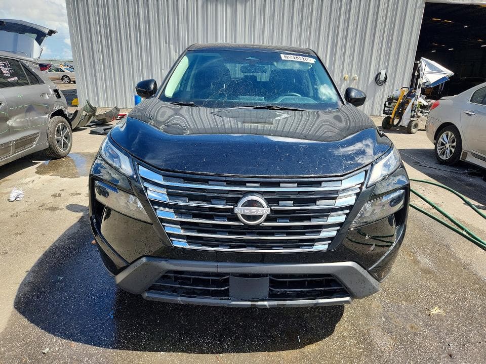 2025 NISSAN ROGUE SV 5