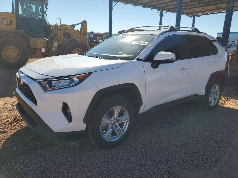 2020 TOYOTA 0121