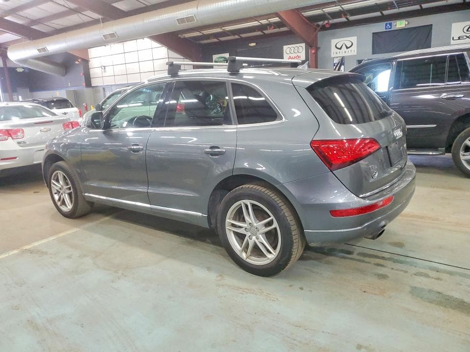 2017 AUDI Q5 PREMIUM 2