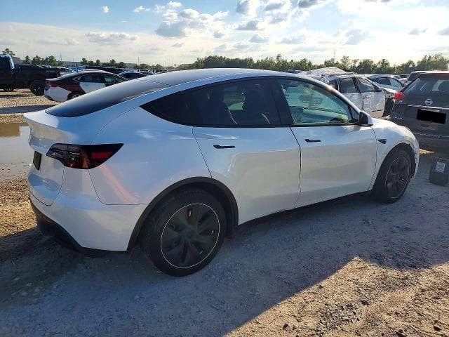 2025 TESLA MODEL Y 3