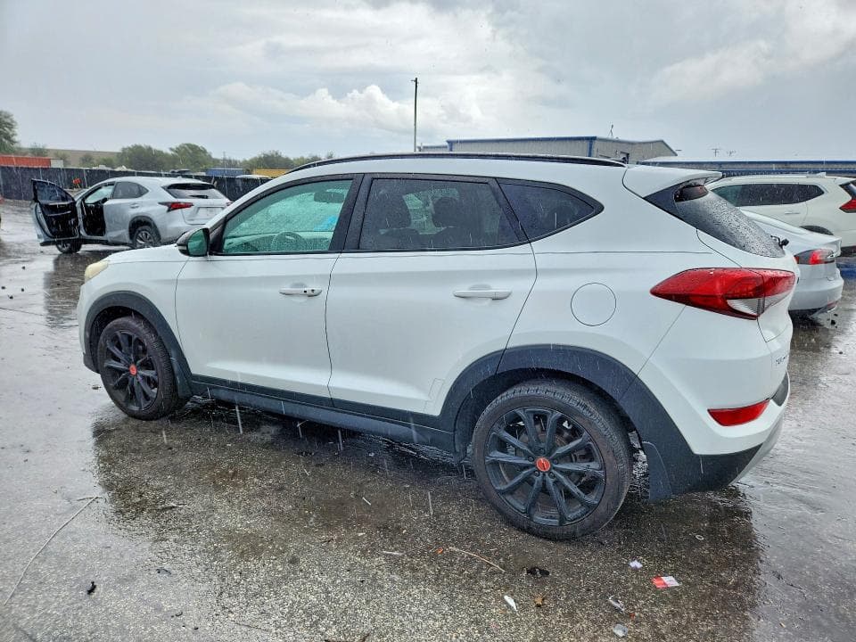 2017 HYUNDAI TUCSON NIGHT 2