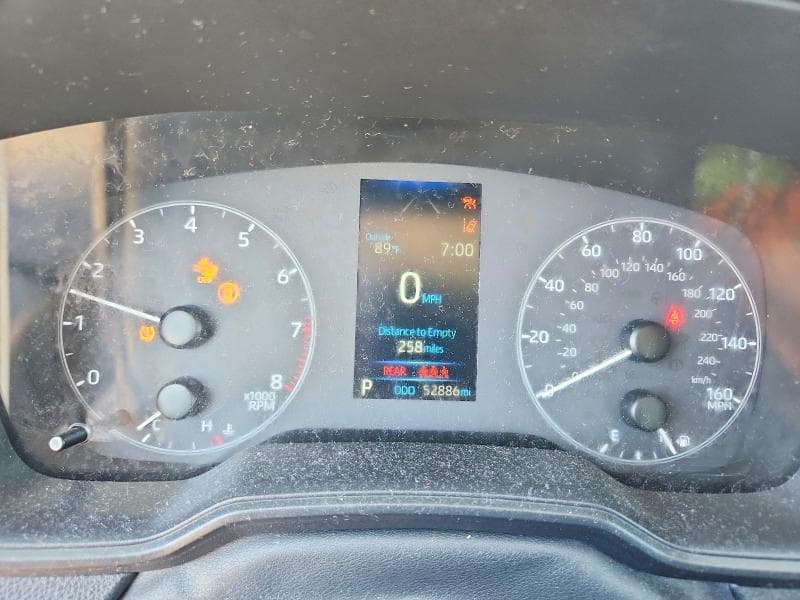 2024 TOYOTA COROLLA LE 9