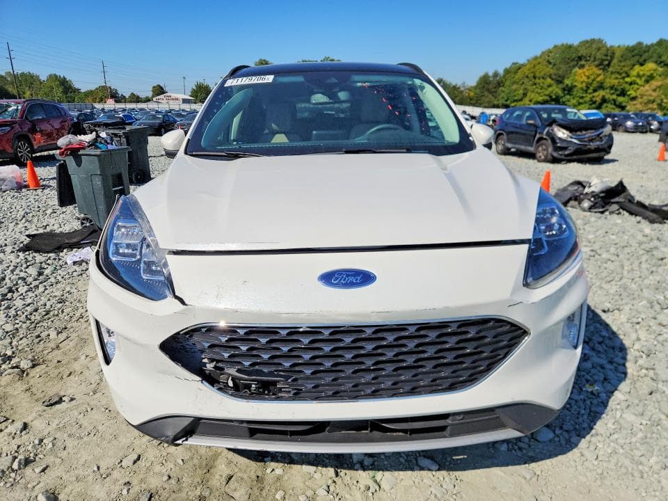 2021 FORD ESCAPE TITANIUM 5
