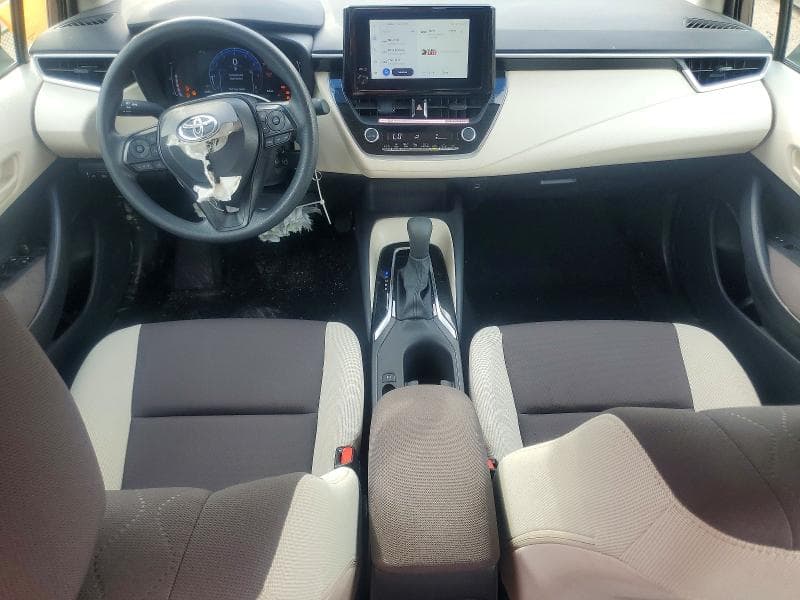 2026 TOYOTA COROLLA LE 8