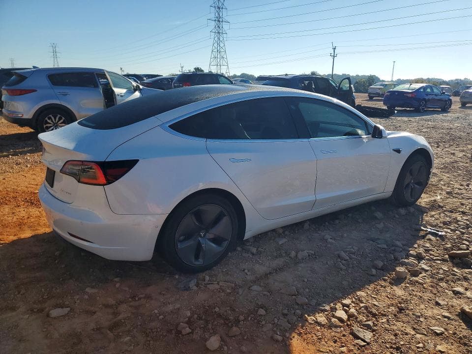 2020 TESLA MODEL 3 3