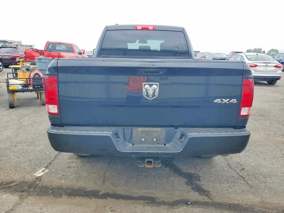 2018 RAM 1500 ST 6