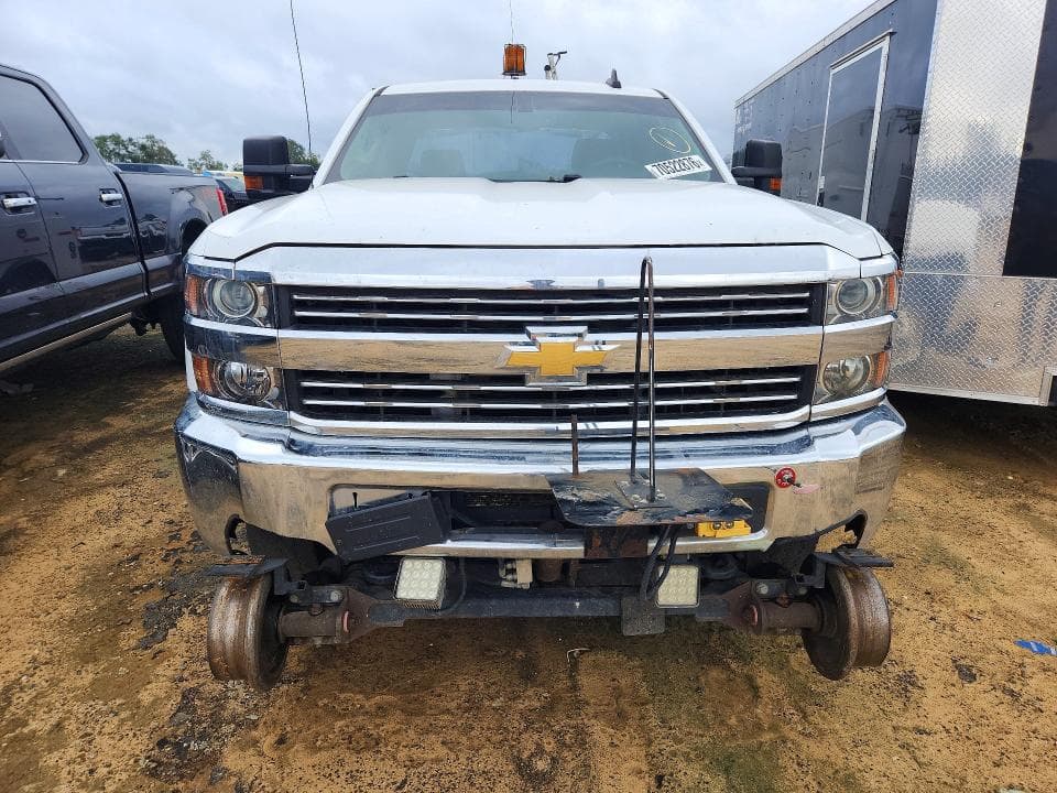 2017 CHEVROLET SILVERADO K3500 5