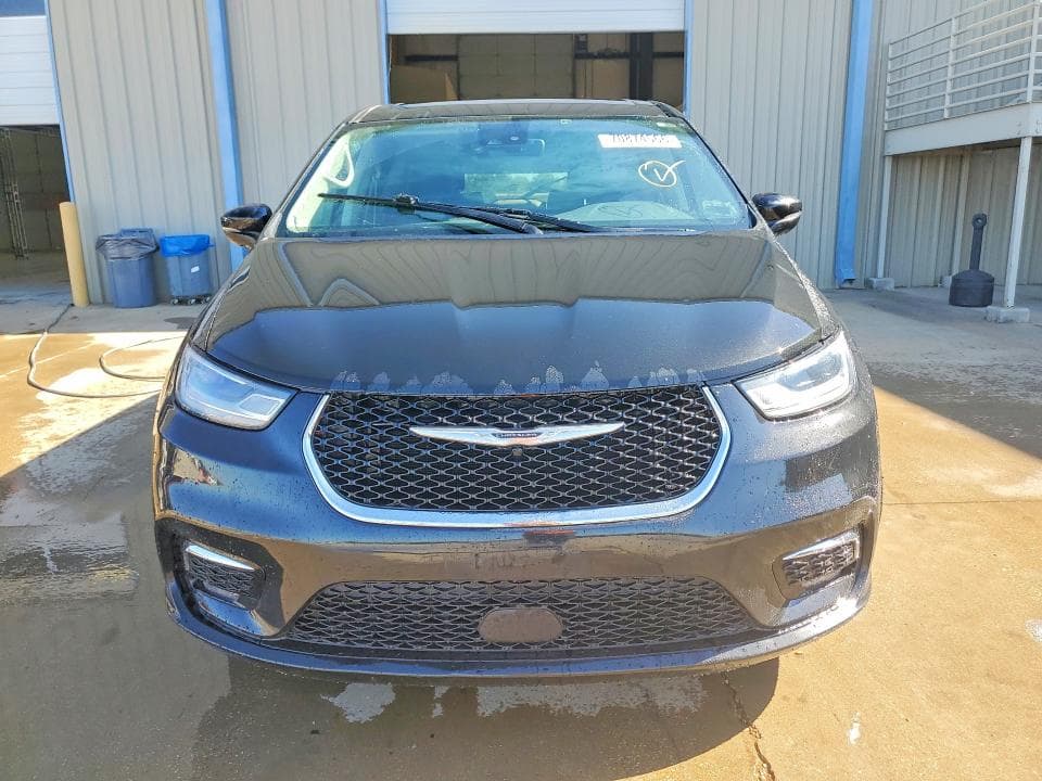 2023 CHRYSLER PACIFICA HYBRID TOURING L 5