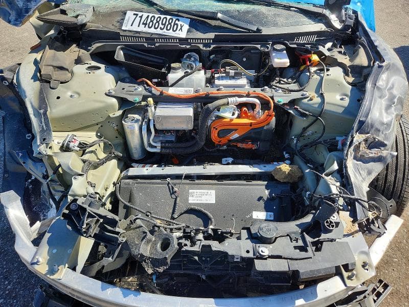 2025 TESLA MODEL 3 11