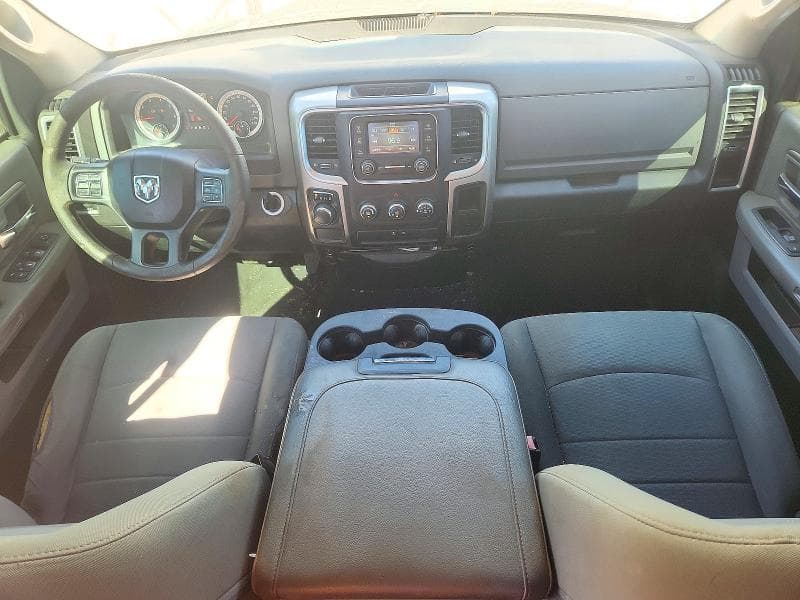 2017 RAM 1500 SLT 8