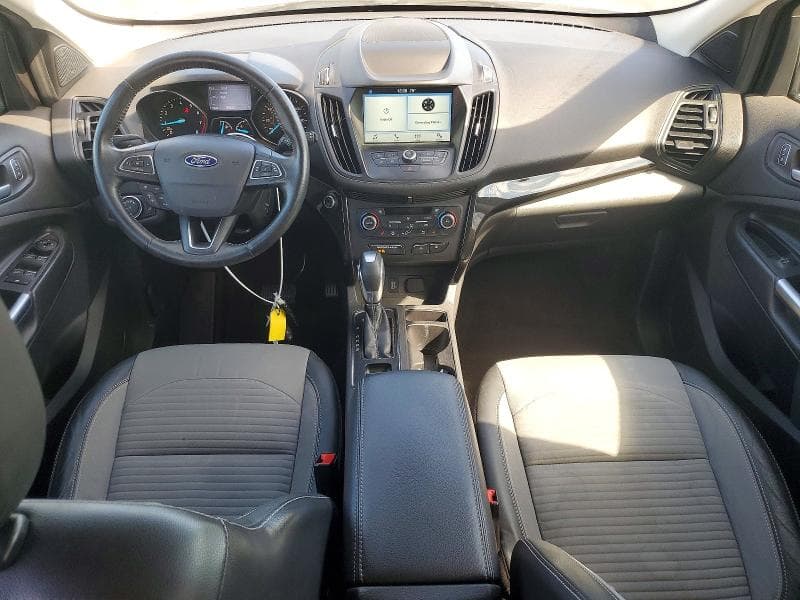 2019 FORD ESCAPE SE 8