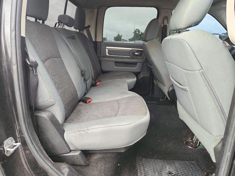 2017 RAM 1500 SLT 10