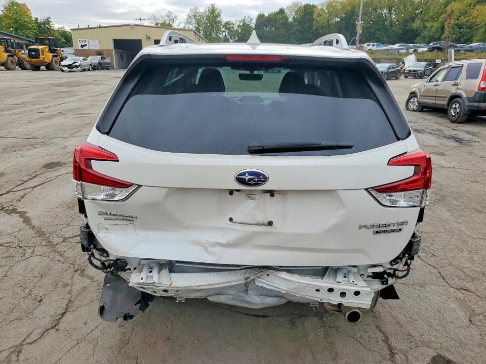 2023 SUBARU FORESTER TOURING 6