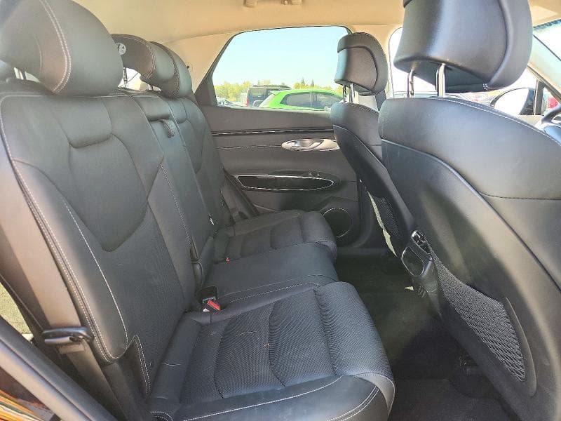 2025 GENESIS GV70 2.5T STANDARD 11