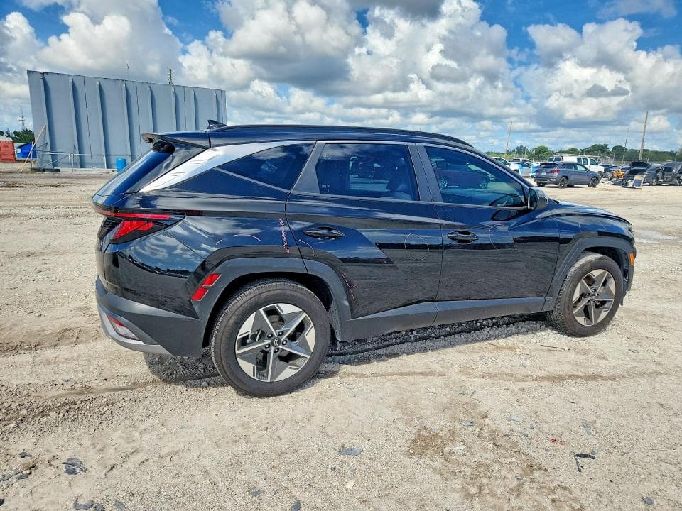 2025 HYUNDAI TUCSON SEL 3