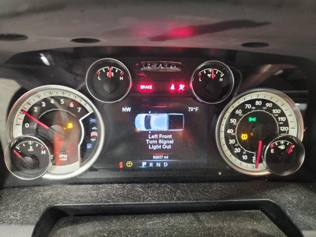 2017 RAM 1500 SLT 9