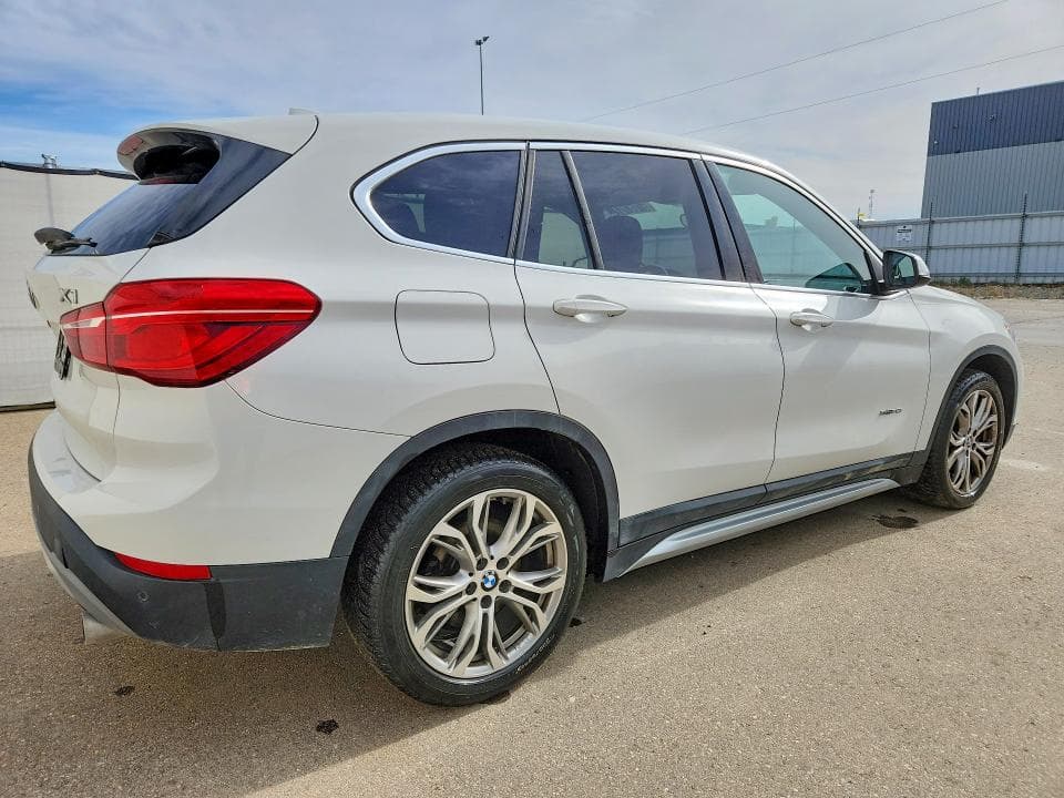 2018 BMW X1 XDRIVE28I 3