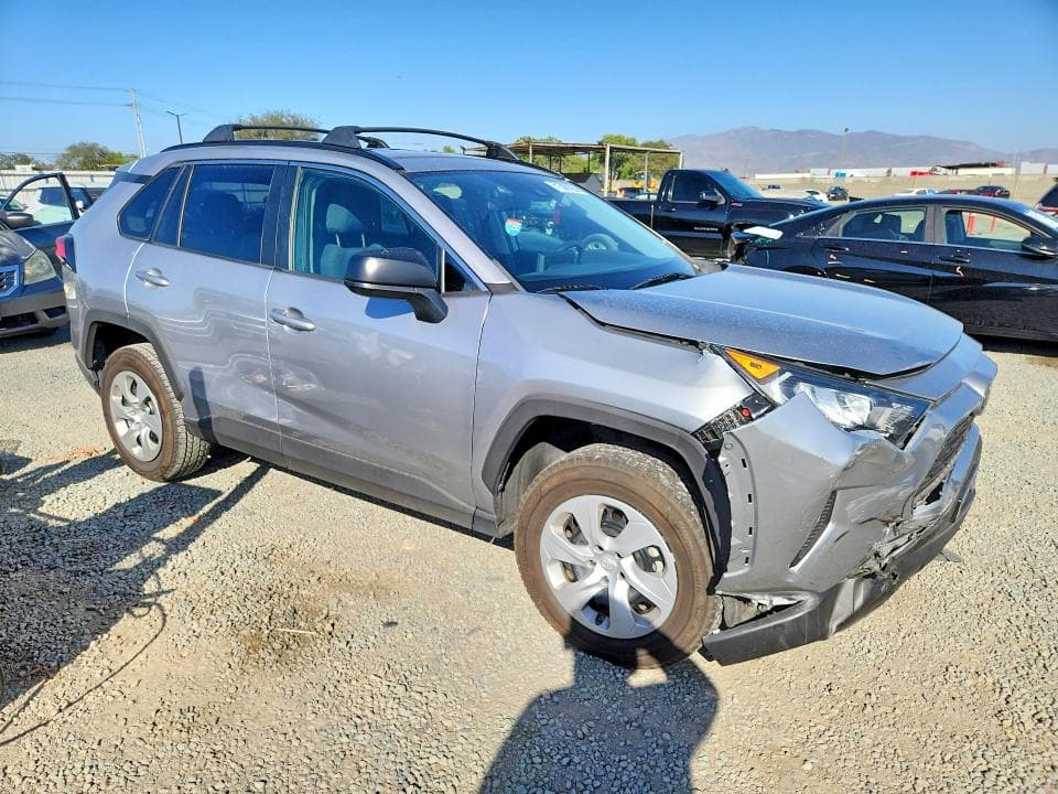 2020 TOYOTA RAV4 LE 4