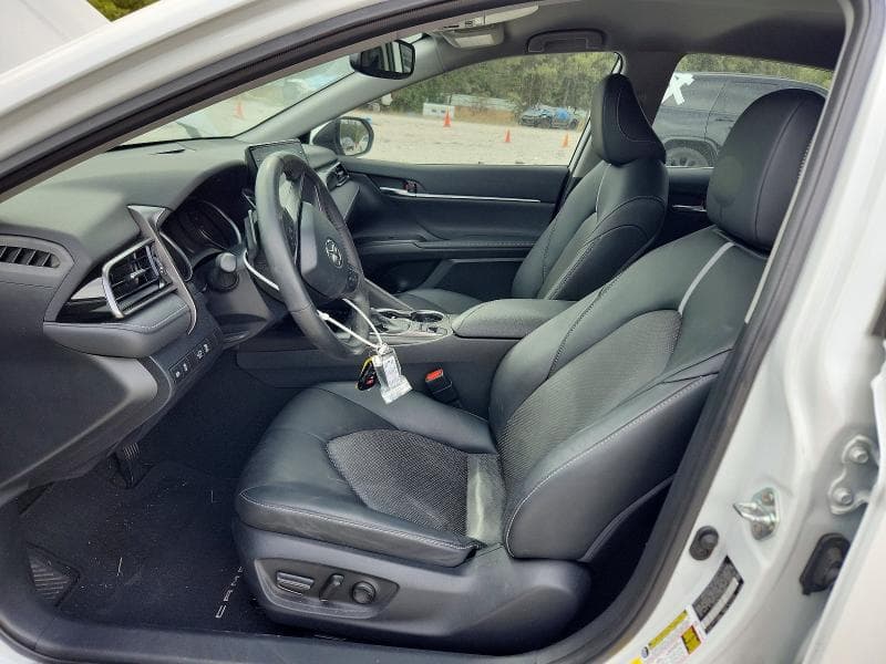 2023 TOYOTA CAMRY XSE 7