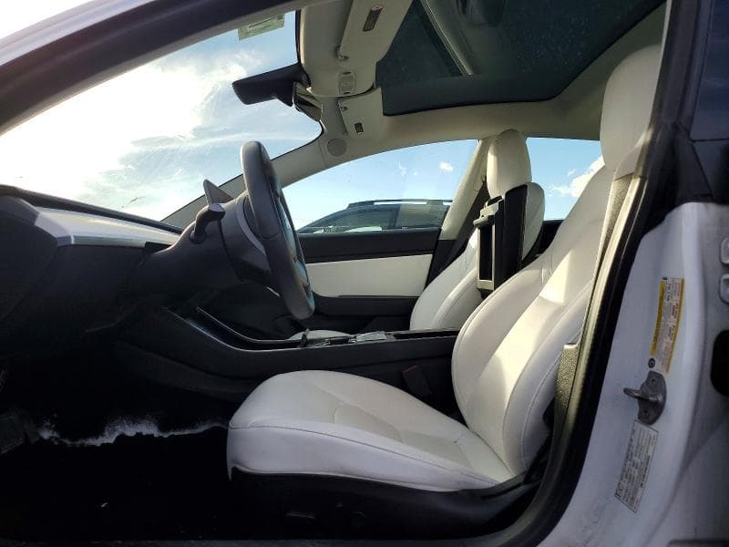 2020 TESLA MODEL 3 7