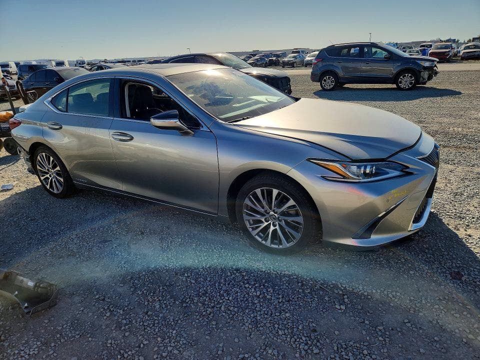 2019 LEXUS ES 300H 4