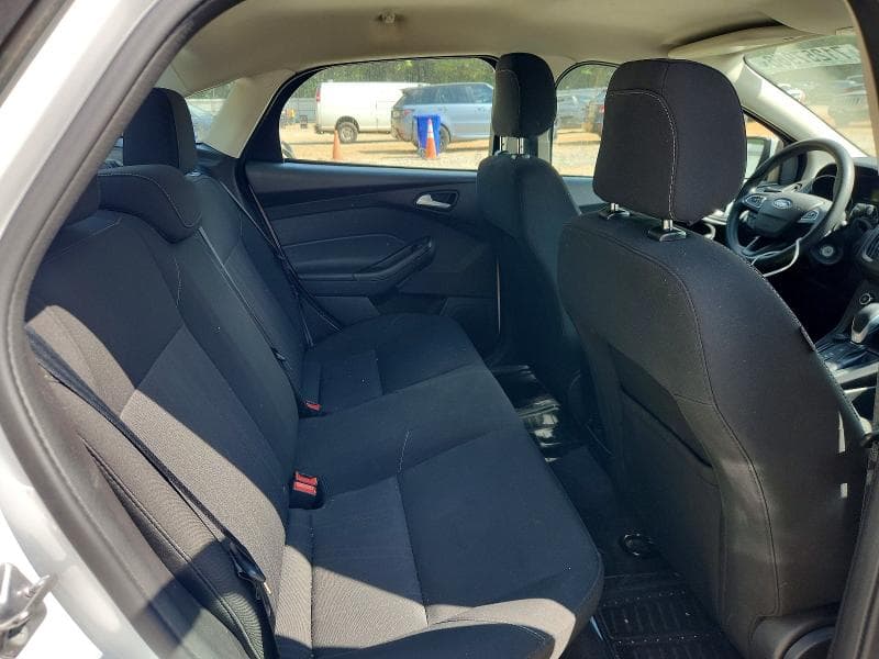 2018 FORD FOCUS SE 10