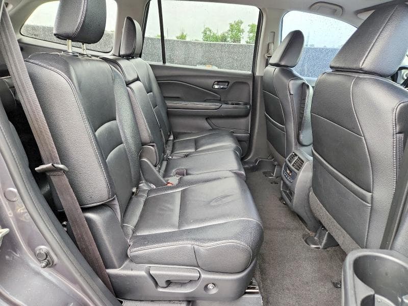 2017 HONDA PILOT EXL 11