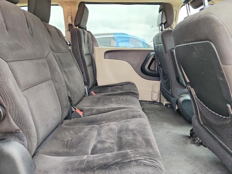 2018 DODGE GRAND CARAVAN SE 11