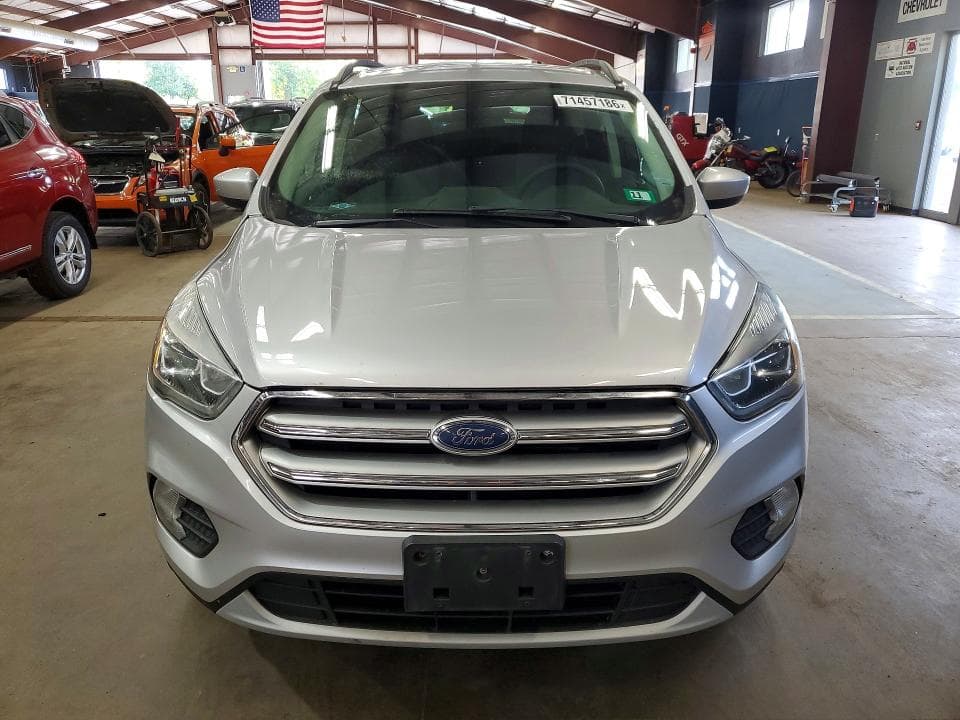 2017 FORD ESCAPE SE 5